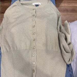 American Eagle Outfitters Light Olive Button-Front Crewneck Cardigan